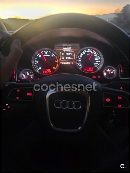 Usado Audi A8L 250 CV (183 kW) 2011 Negro Berlina