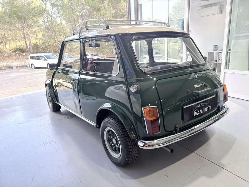 Usado Mini 1300 63 CV (46 kW) 1972 Verde Utilitario