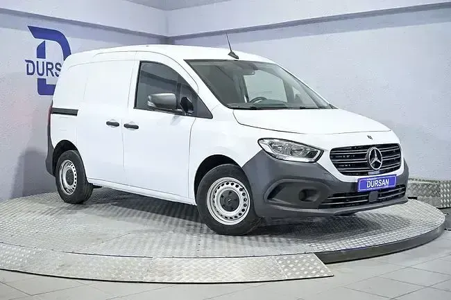 Usado Mercedes Citan 110 102 CV (75 kW) 2024 Blanco Monovolumen