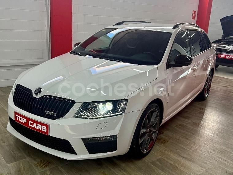 Blanco Usado 2015 Skoda Octavia RS Familiar | 13.700 € (Precio justo) - Imagen 1/4