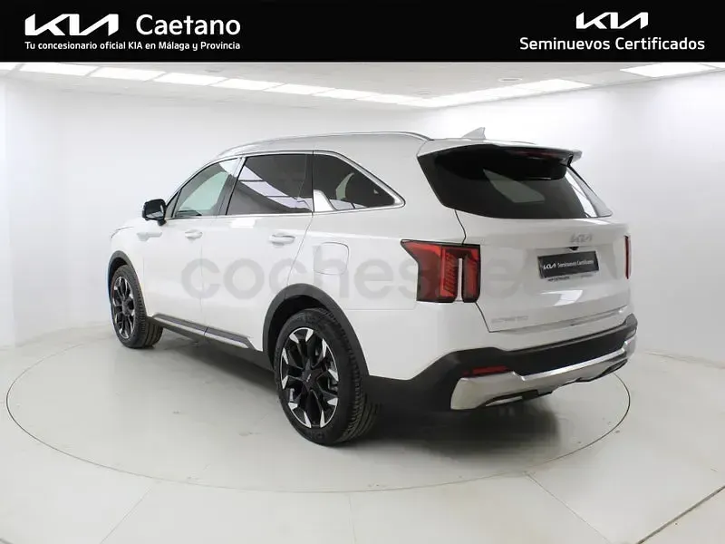 Usado Kia Sorento 194 CV (142 kW) 2024 Blanco SUV