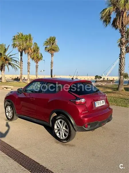 Usado Nissan Juke N-Connecta 115 CV (84 kW) 2016 Rojo SUV