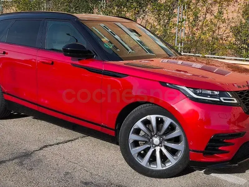 Occasion Land Rover Range Rover Velar R-Dynamic 240 PK (176 kW) 2018 Rood SUV