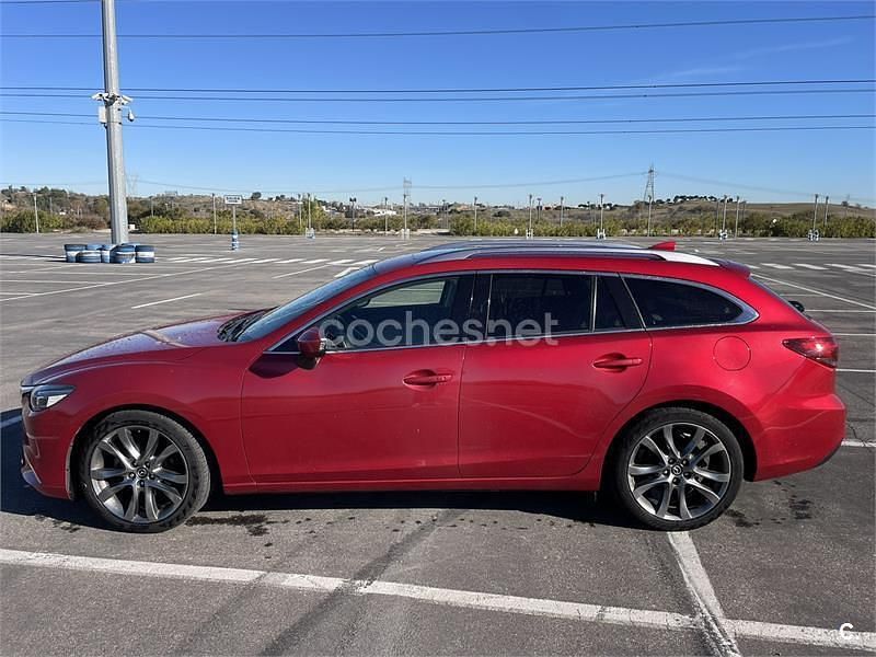 Usado Mazda 6 175 CV (128 kW) 2016 Rojo Familiar