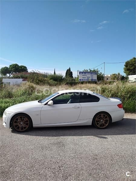 Blanco Usado 2011 BMW 325 Coupe | 11.000 € (Buen precio) - Imagen 1/4