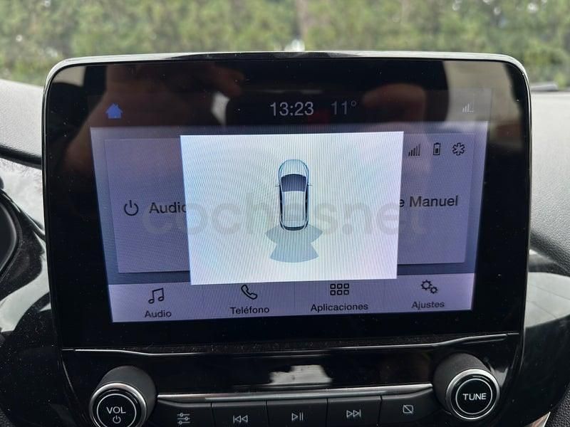 Usado Ford Fiesta Trend 85 CV (62 kW) 2019 Rojo Utilitario