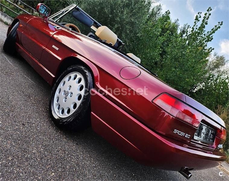 Usado Alfa Romeo Spider 126 CV (92 kW) 1990 Granate Descapotable