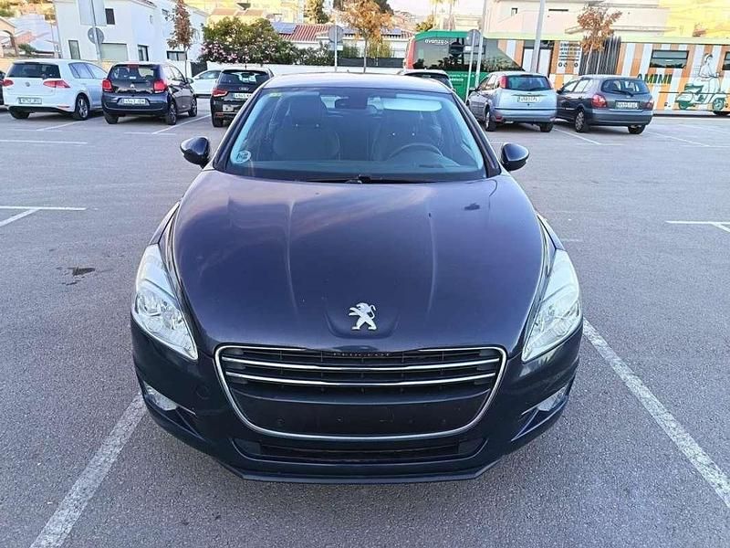 Usado Peugeot 508 Allure 140 CV (102 kW) 2014 Azul Berlina