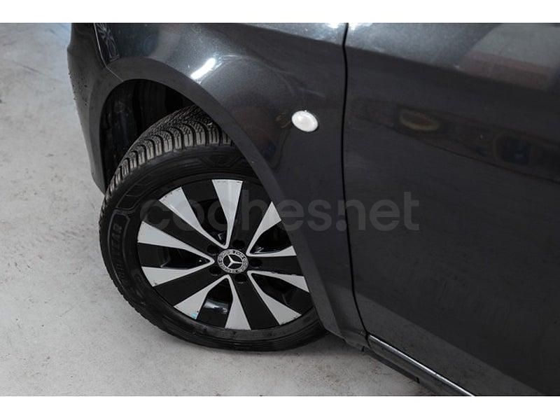 Usado Mercedes Vito 163 CV (119 kW) 2024 Gris / plata Van