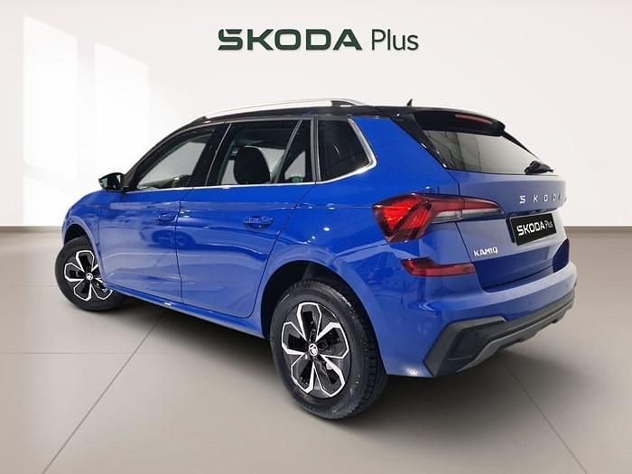 Usado Skoda Kamiq Selection 115 CV (84 kW) 2024 Azul SUV