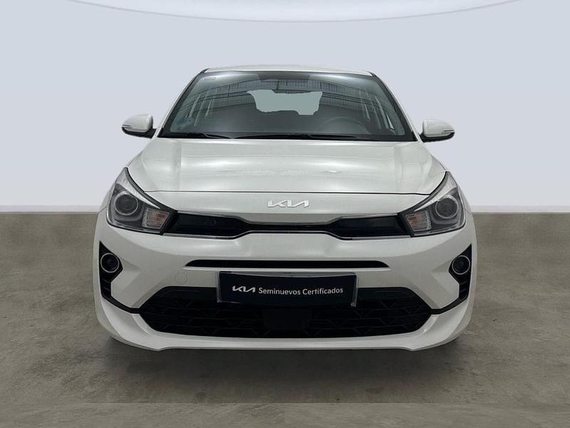 Usado Kia Rio 84 CV (61 kW) 2022 Blanco