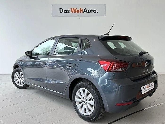 Usado Seat Ibiza XCELLENCE 115 CV (84 kW) 2025 Gris Utilitario