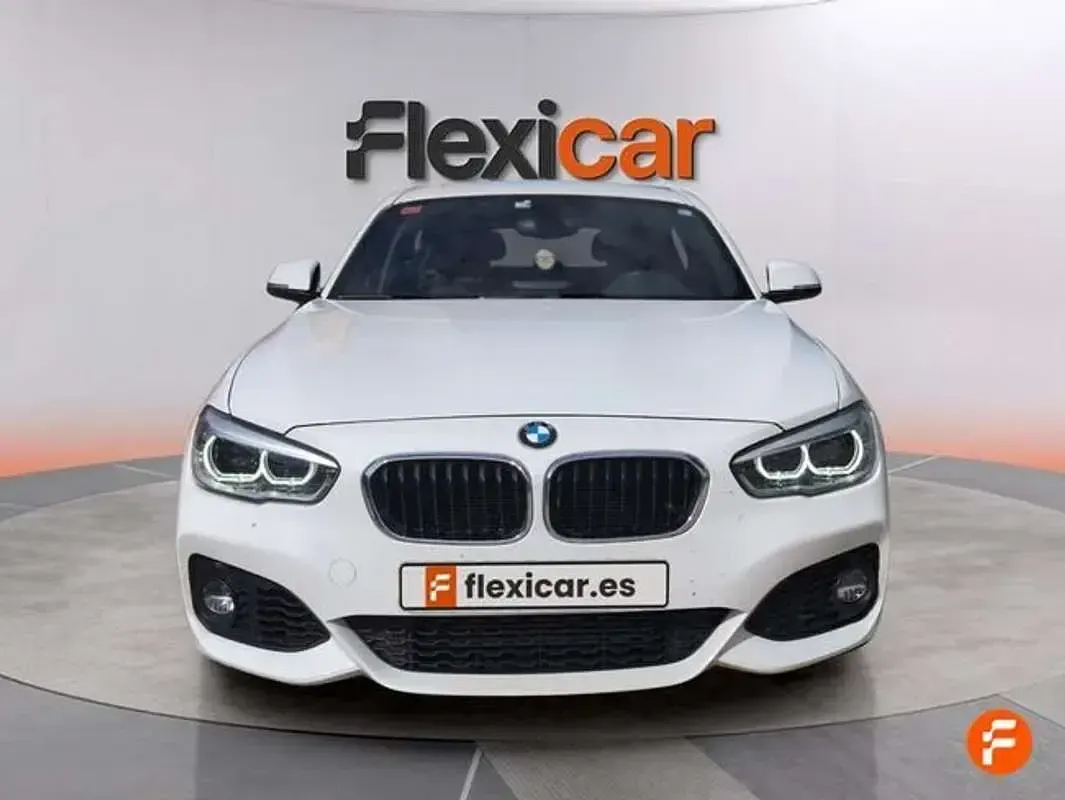 Usado BMW 118 136 CV (100 kW) 2019 Blanco Utilitario