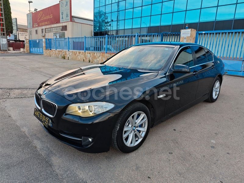 Negro Usado 2013 BMW 520 Gran Turismo Berlina | 15.999 € (Precio justo) - Imagen 1/4
