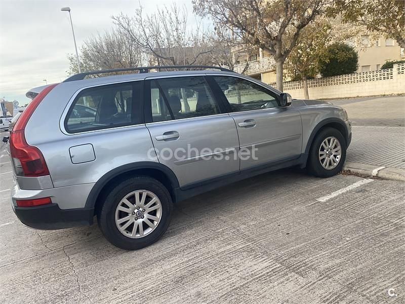 Gris / plata Usado 2007 Volvo XC90 Momentum SUV | 7500 € (Precio justo) - Imagen 1/4