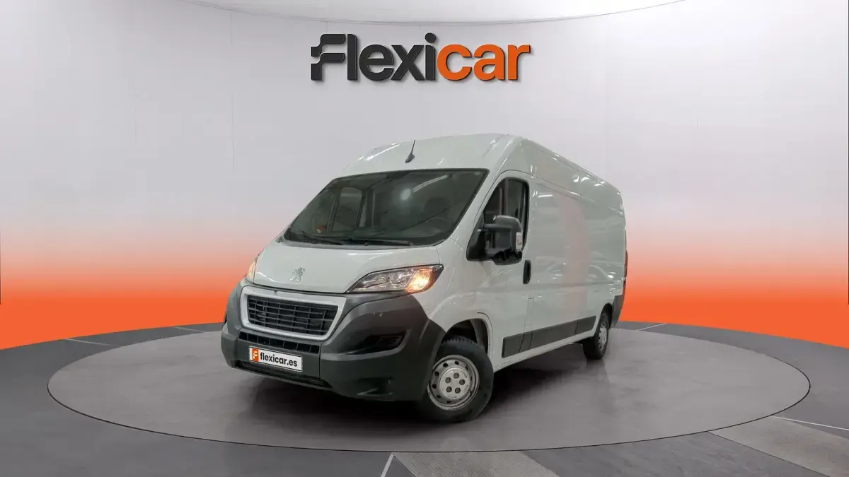 Usado Peugeot Boxer 140 CV (102 kW) 2023 Blanco Van