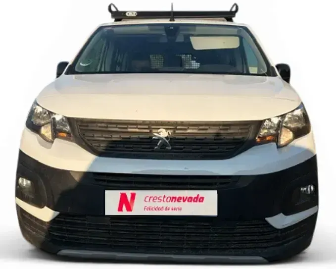 Usado Peugeot Rifter Business-Line 100 CV (73 kW) 2023 Blanco Monovolumen