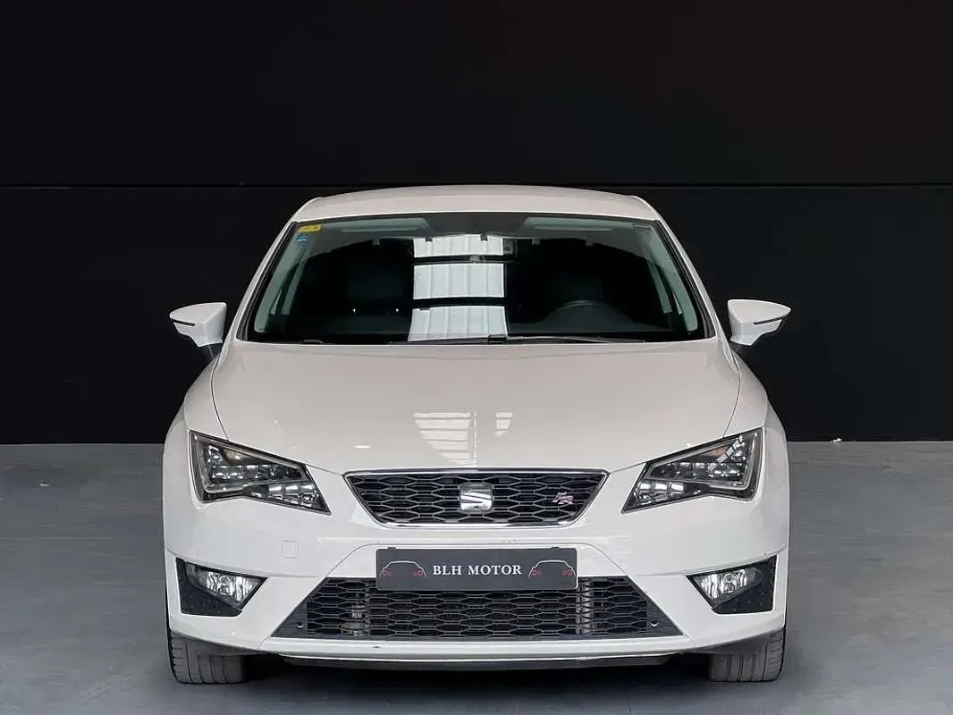 Usado Seat Leon SC FR 150 CV (110 kW) 2014 Blanco Utilitario