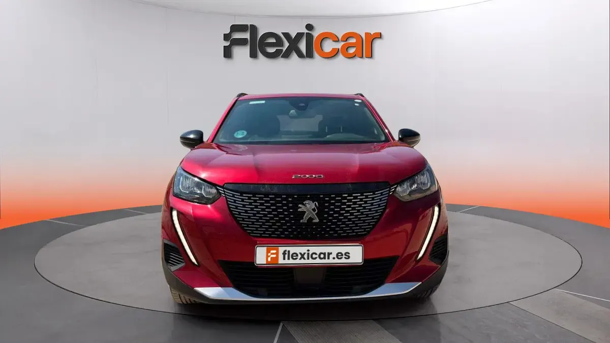Usado Peugeot 2008 Allure 131 CV (96 kW) 2023 Rojo SUV