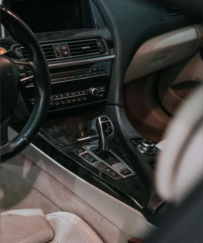 Usado BMW 650 Comfort Edition 449 CV (330 kW) 2013 Negro Coupe