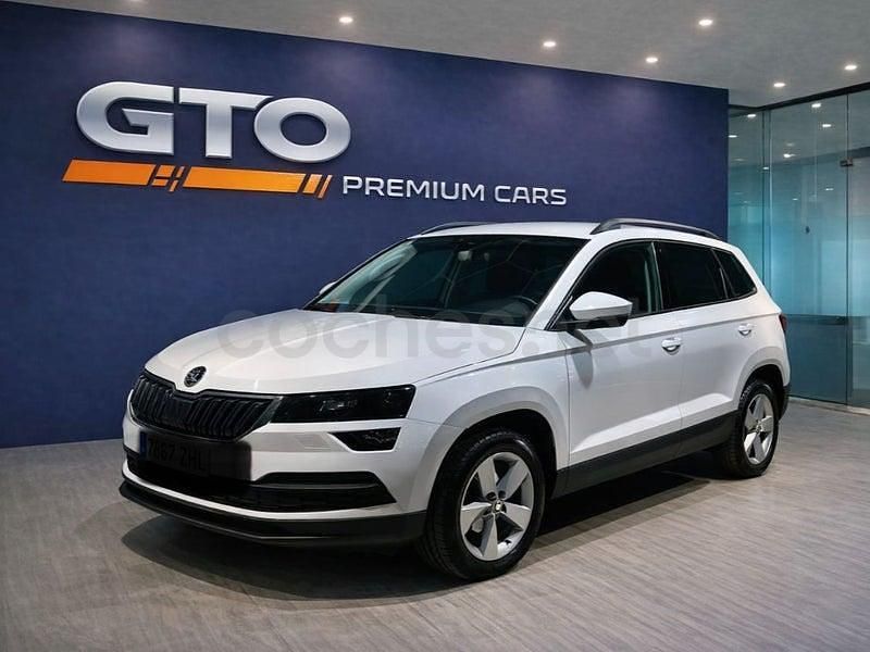 Blanco Usado 2020 Skoda Karoq Ambition SUV | 16.990 € (Buen precio) - Imagen 1/4