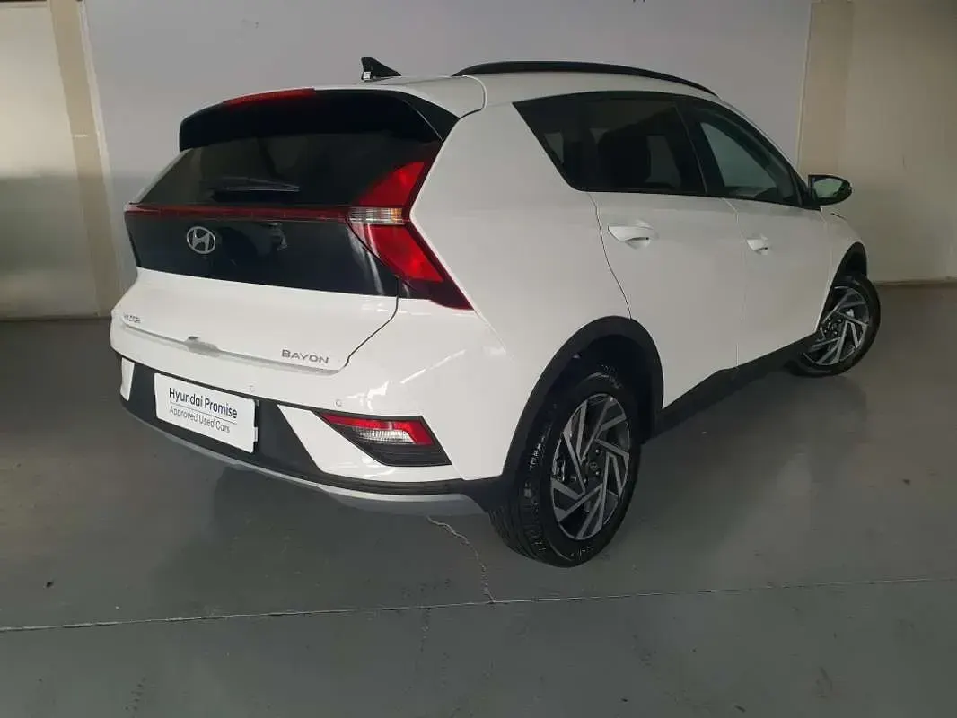 Nuevo Hyundai Bayon 80 CV (58 kW) 2025 Blanco SUV