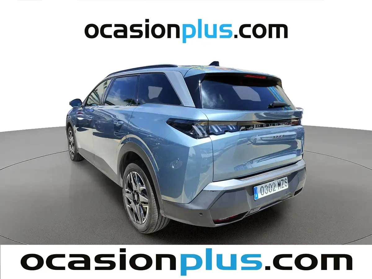 Usado Peugeot 5008 Allure 136 CV (100 kW) 2025 Azul SUV