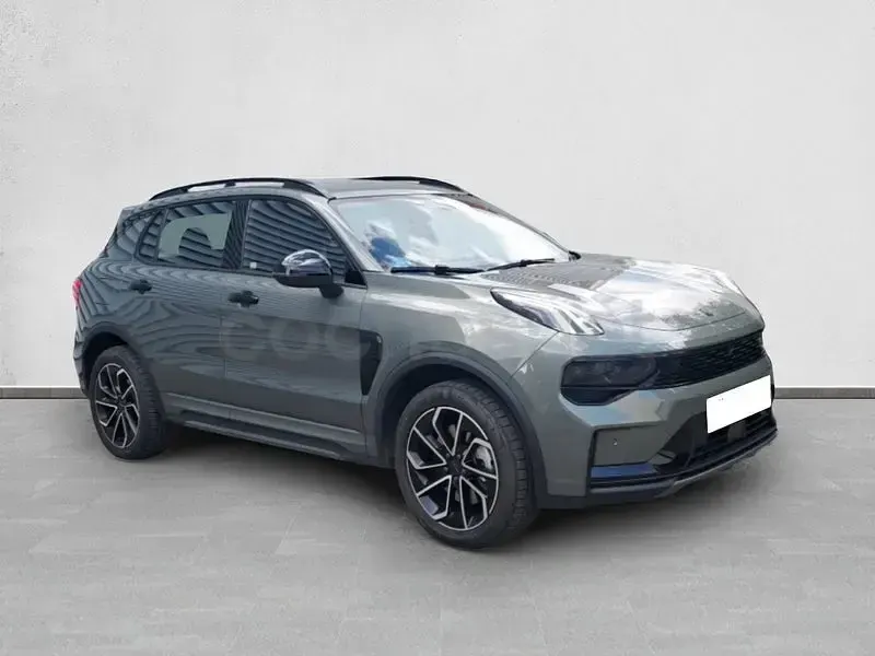 Usado Lynk & Co 01 276 CV (202 kW) 2026 Verde SUV