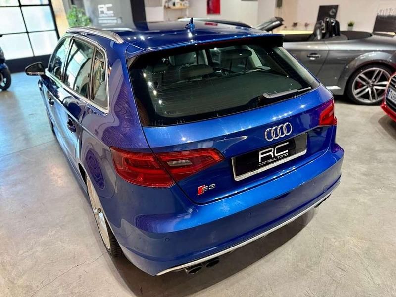 Usado Audi S3 Sportback 300 CV (220 kW) 2015 Azul Utilitario