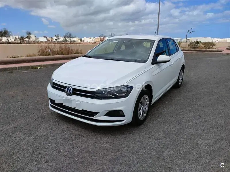 Usado VW Polo Advance 95 CV (69 kW) 2019 Blanco Utilitario