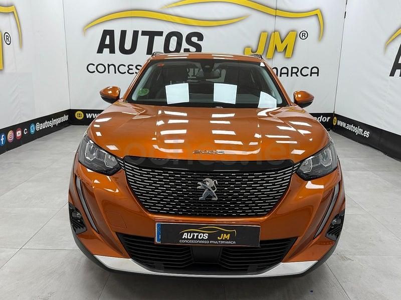Usado Peugeot 2008 Allure 130 CV (95 kW) 2021 Naranja SUV