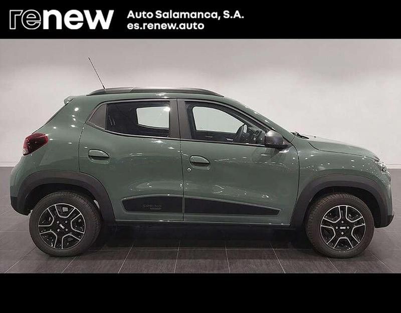 Usado Dacia Spring Expression 33 kW (45 CV) 2024 Verde oscuro Utilitario