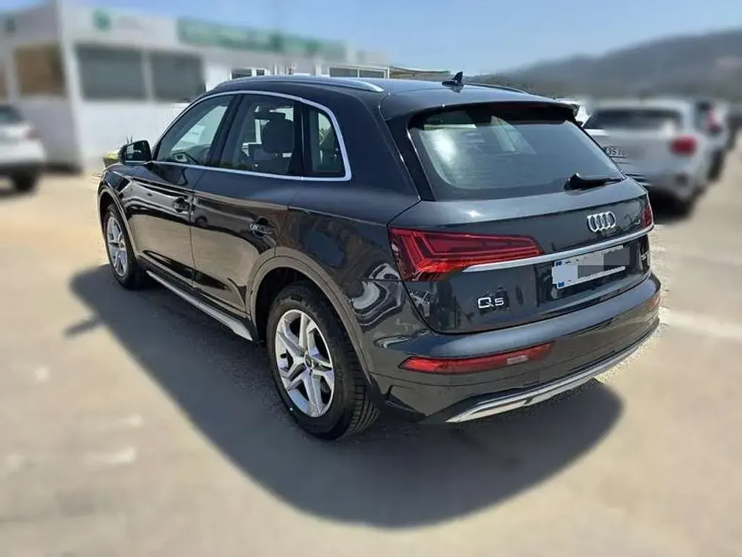 Usado Audi Q5 Advanced 163 CV (119 kW) 2021 Gris SUV