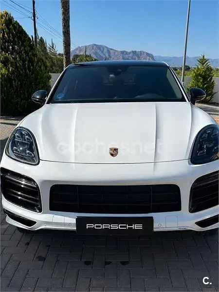 Usado Porsche Cayenne 462 CV (339 kW) 2020 Blanco SUV