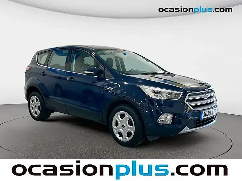 Usado Ford Kuga Trend 120 CV (88 kW) 2019 Azul SUV