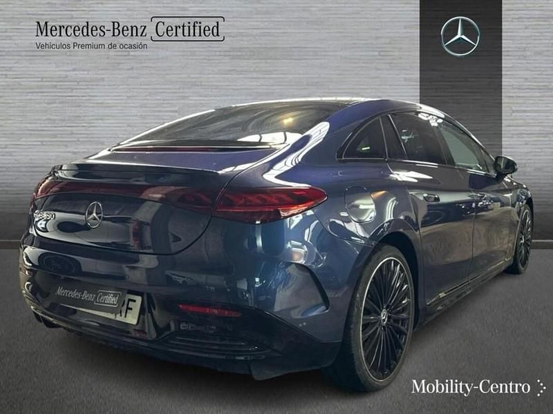 Usado Mercedes EQE350 Edition 214 kW (292 CV) 2024 Azul sodalita Berlina