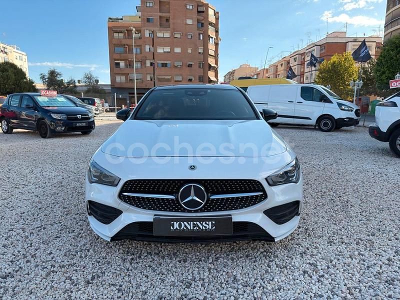 Blanco Usado 2021 Mercedes CLA200 Shooting Brake Familiar | 21.900 € (Caro) - Imagen 1/4