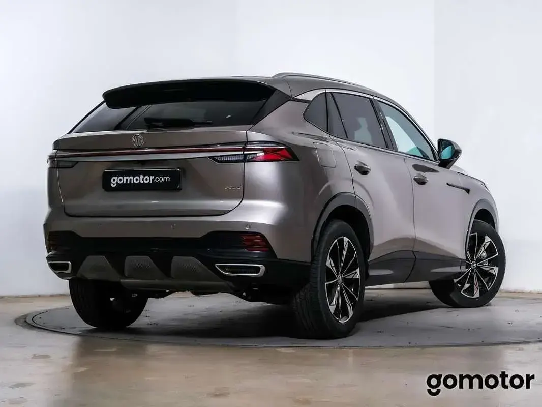 Usado MG HS Comfort 170 CV (125 kW) 2024 Gris SUV