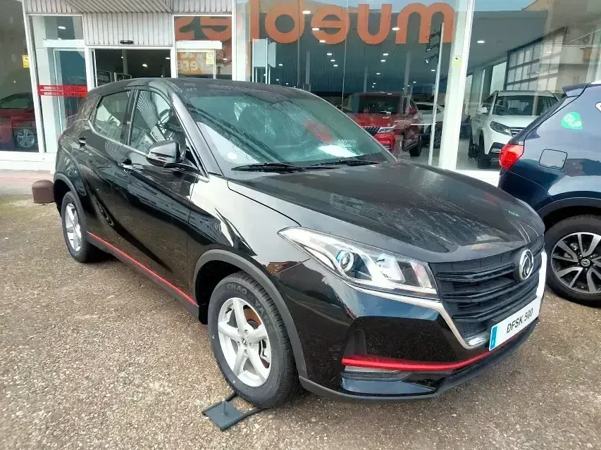 Occasion DFSK 500 114 PK (83 kW) 2023 Zwart SUV