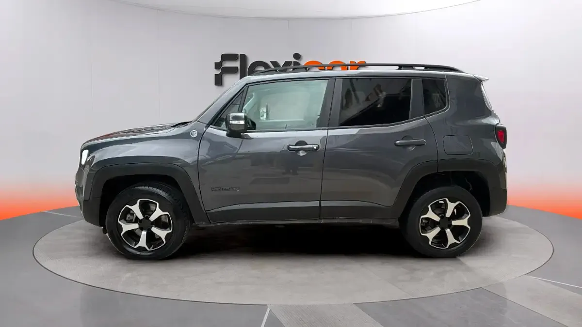 Usado Jeep Renegade Trailhawk 241 CV (177 kW) 2022 Gris SUV
