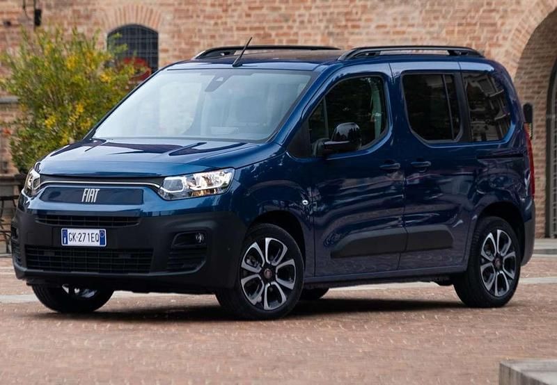 Usado Fiat Doblò Pop 95 HP (69 kW) 2019 Branco Monovolume