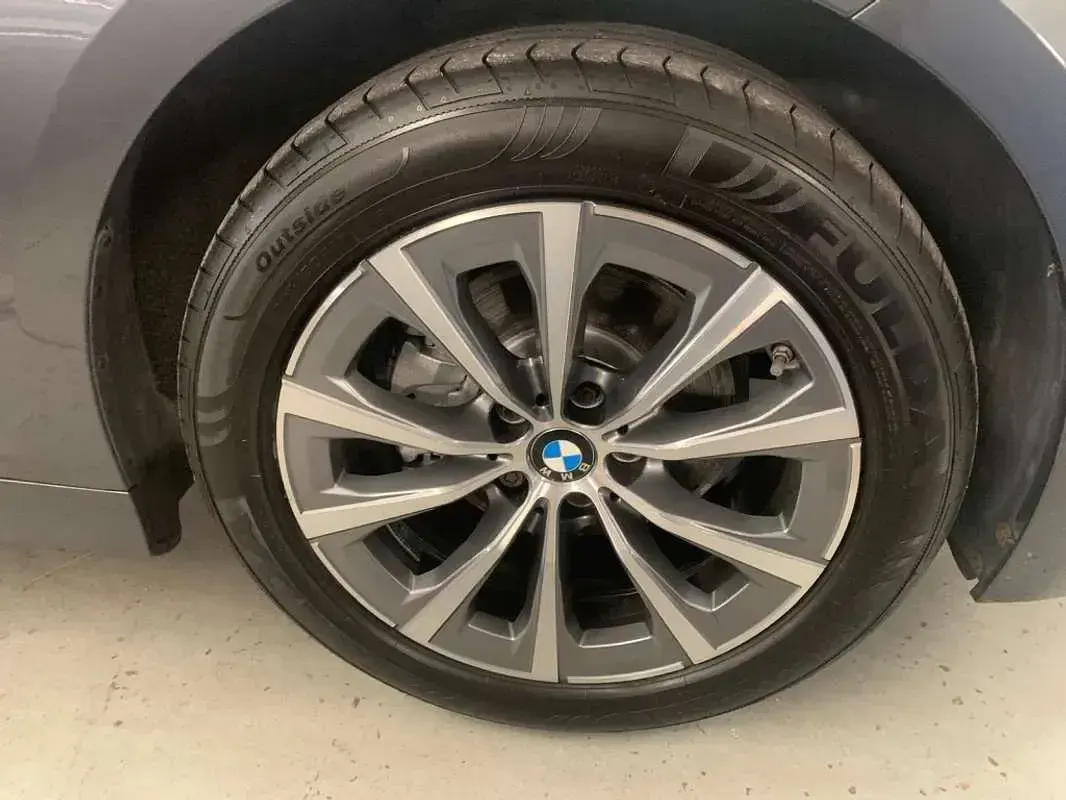 Usado BMW 320 190 CV (139 kW) 2021 Gris Familiar