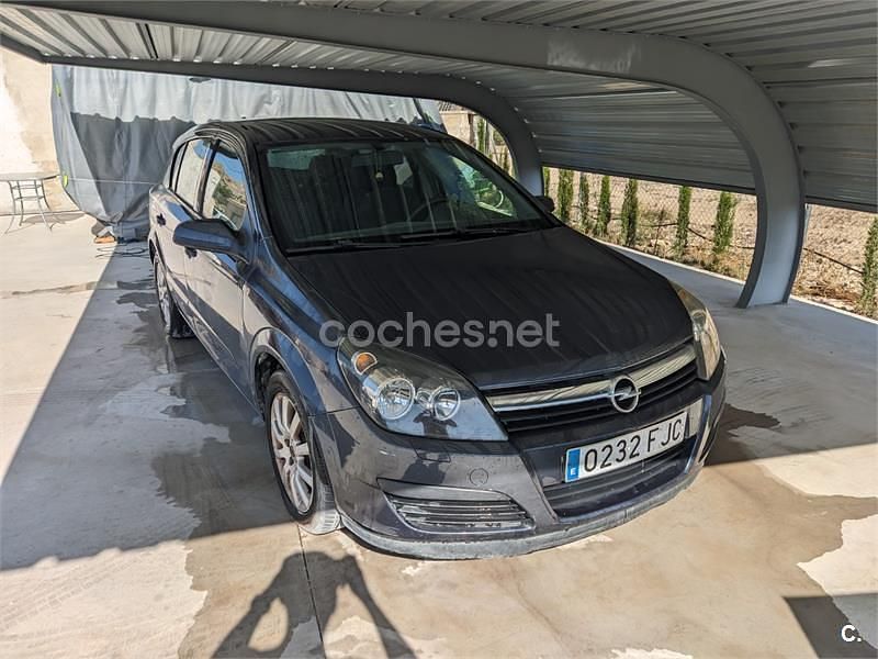 Azul Usado 2006 Opel Astra Enjoy Berlina | 3500 € (Precio justo) - Imagen 1/4