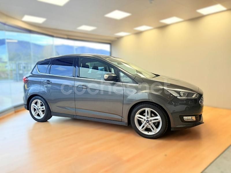 Usado Ford C-MAX Titanium 120 CV (88 kW) 2018 Gris / plata Monovolumen