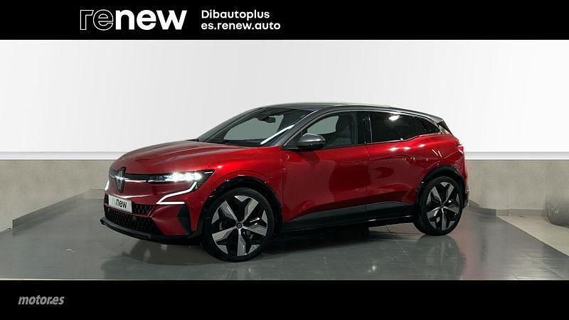 Rojo Usado 2023 Renault Megane E-Tech Techno Berlina | 28.450 € - Imagen 1/4