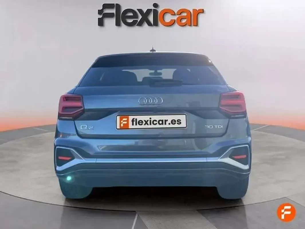 Usado Audi Q2 S-Line 116 CV (85 kW) 2021 Gris SUV