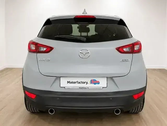 Usado Mazda CX-3 116 CV (85 kW) 2019 Gris SUV