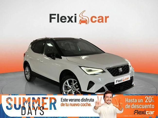 Negro Usado 2022 Seat Arona FR SUV | 19.290 € (Precio justo) - Imagen 1/4