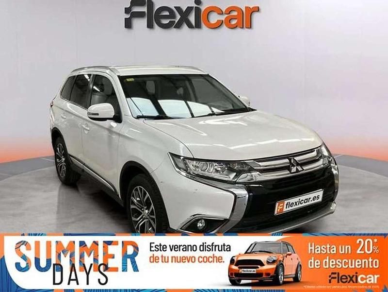 Blanco Usado 2017 Mitsubishi Outlander Motion SUV | 13.290 € (Super precio) - Imagen 1/4