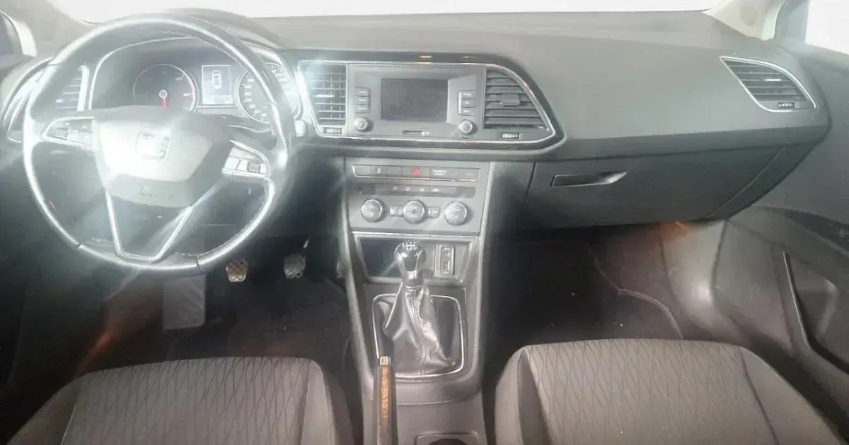 Usado Seat Leon ST FR 150 CV (110 kW) 2020 Familiar